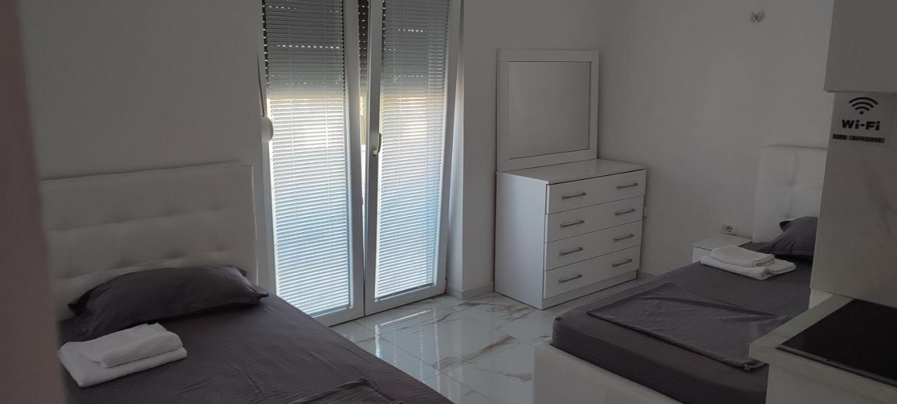 Golem Apartment ภายนอก รูปภาพ