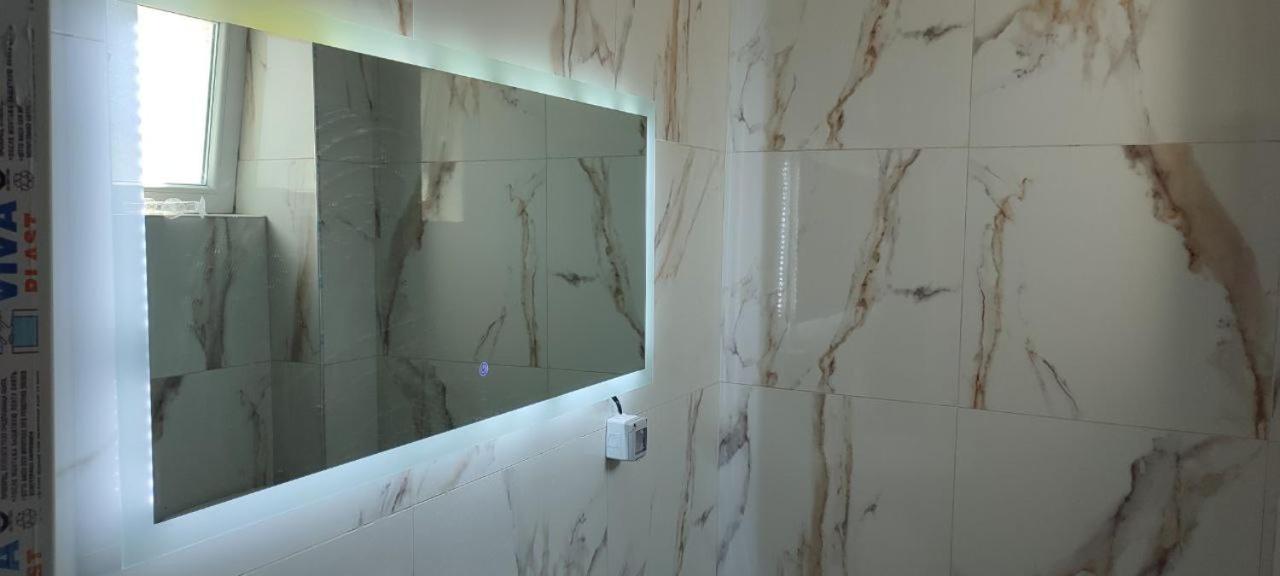 Golem Apartment ภายนอก รูปภาพ