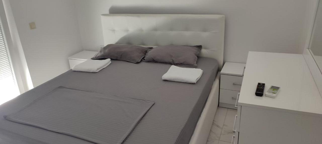 Golem Apartment ภายนอก รูปภาพ