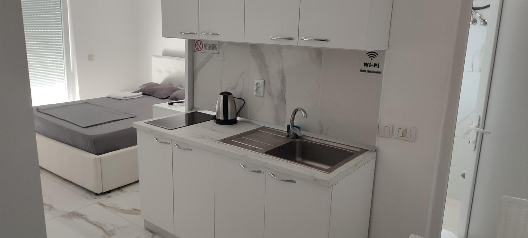 Golem Apartment ภายนอก รูปภาพ