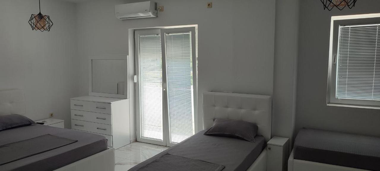 Golem Apartment ภายนอก รูปภาพ