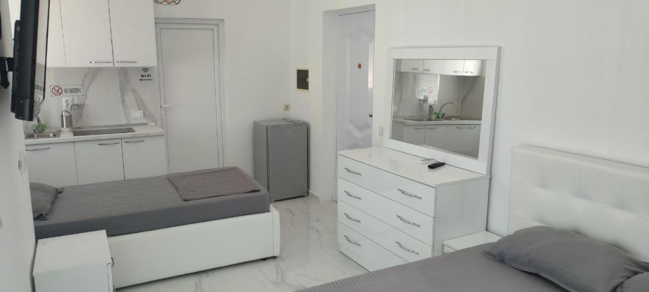 Golem Apartment ภายนอก รูปภาพ